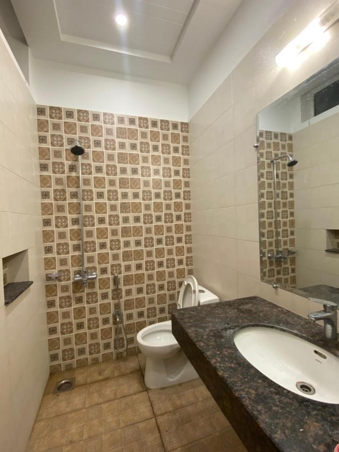 Luxury Guest House In Bahria Town راوالبيندي المظهر الخارجي الصورة
