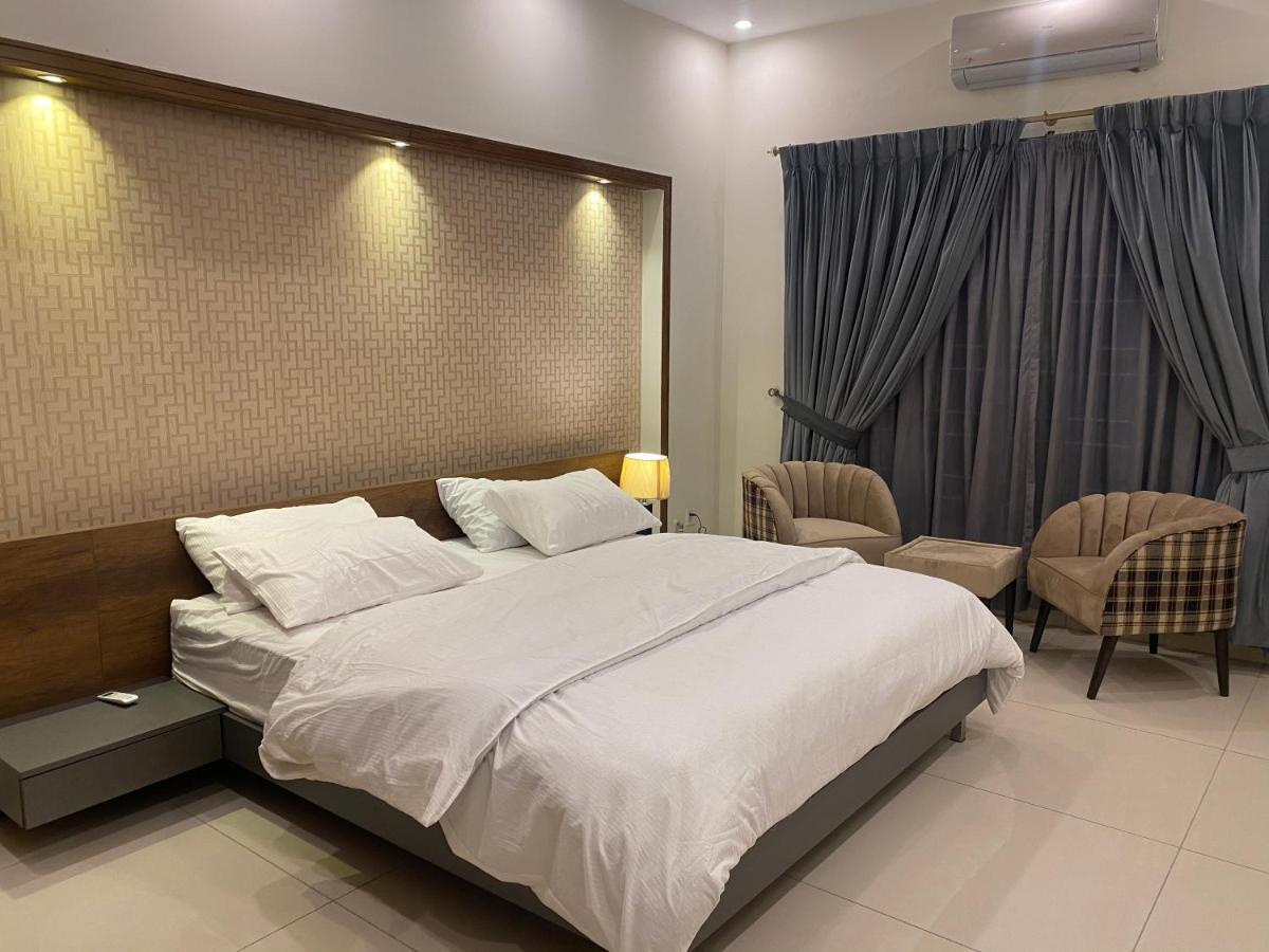 Luxury Guest House In Bahria Town راوالبيندي المظهر الخارجي الصورة