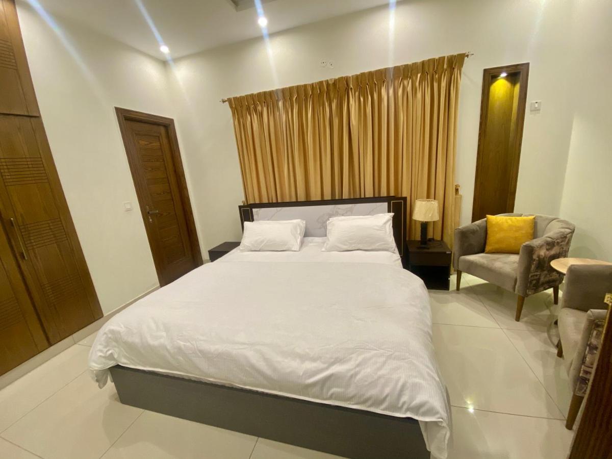 Luxury Guest House In Bahria Town راوالبيندي المظهر الخارجي الصورة